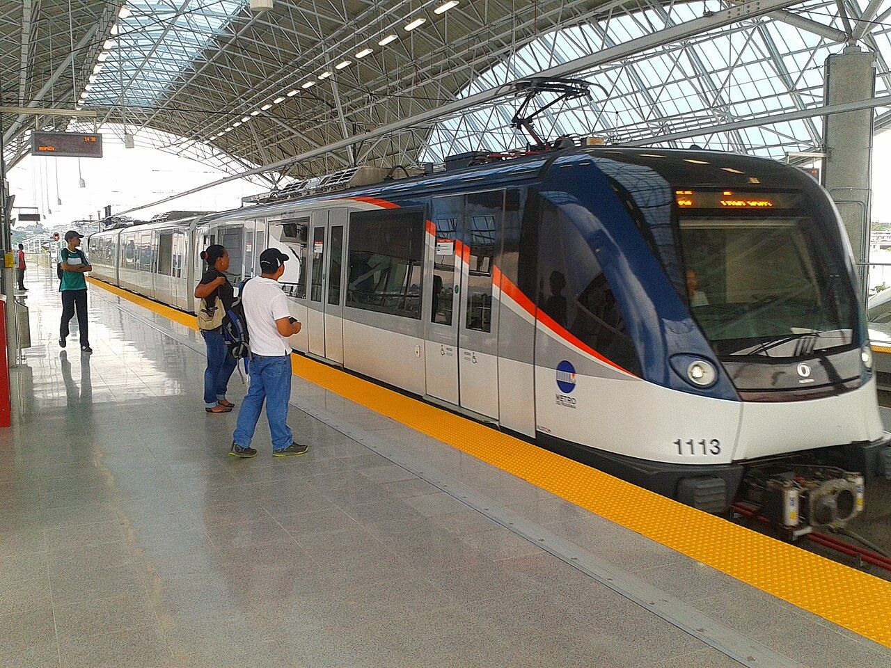 Falla eléctrica paraliza cuatro estaciones de la Línea 1 del Metro durante casi dos horas