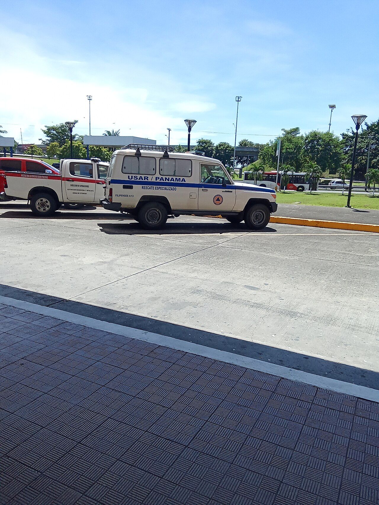 Sinaproc emite aviso por mareas de hasta 5.3 metros y vientos fuertes en el litoral Pacífico
